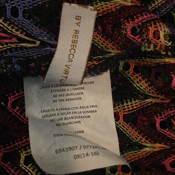 Floor length swim suit cover size large - Picture 6 of 7